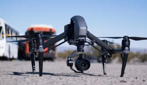 ���̳������ֻ���